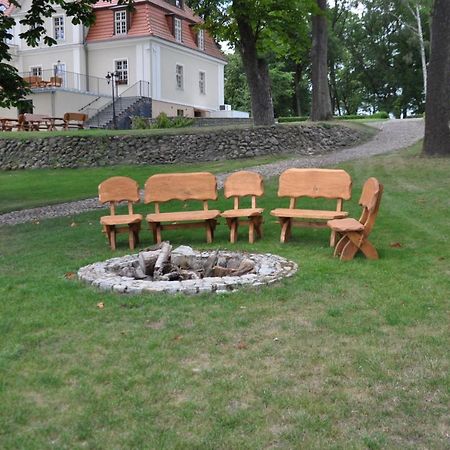 Rezydencja Marii Rybieniec Otel Kiszkowo Dış mekan fotoğraf